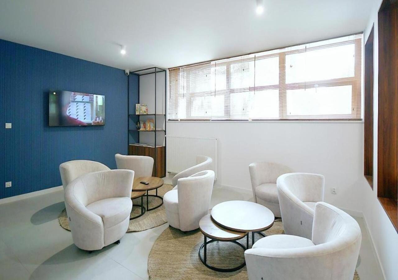 Apartament Whiteblue Kolobrzeg Z Duzym Ogrodkiem - 100 M Od Plazy! Whiteblue Kolberg Apartment Mit Grossem Garten - 100 M Vom Strand Entfernt! Whiteblue Kolobrzeg Apartman S Velkou Zahradou - 100 M Od Plaze! Exterior photo